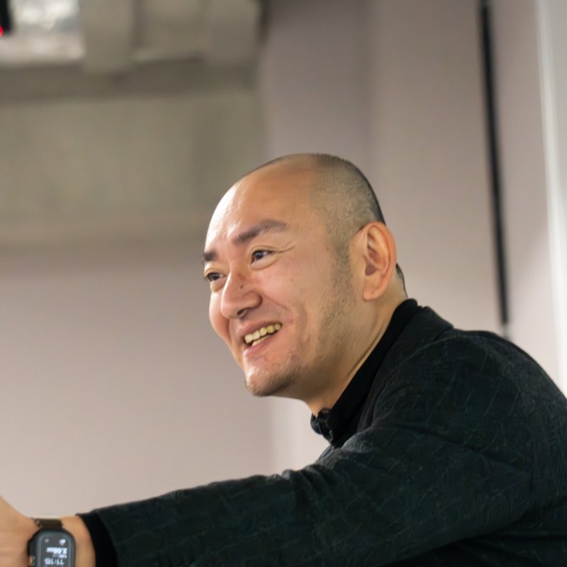 以西 裕介